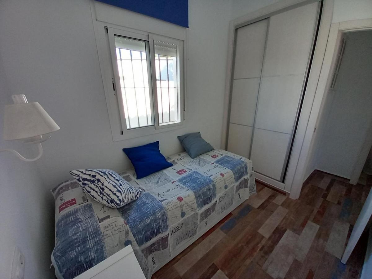 Apartamentos Cala Isabel Zahora Buitenkant foto