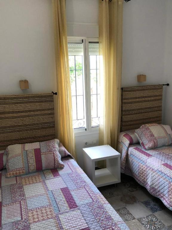Apartamentos Cala Isabel Zahora Buitenkant foto