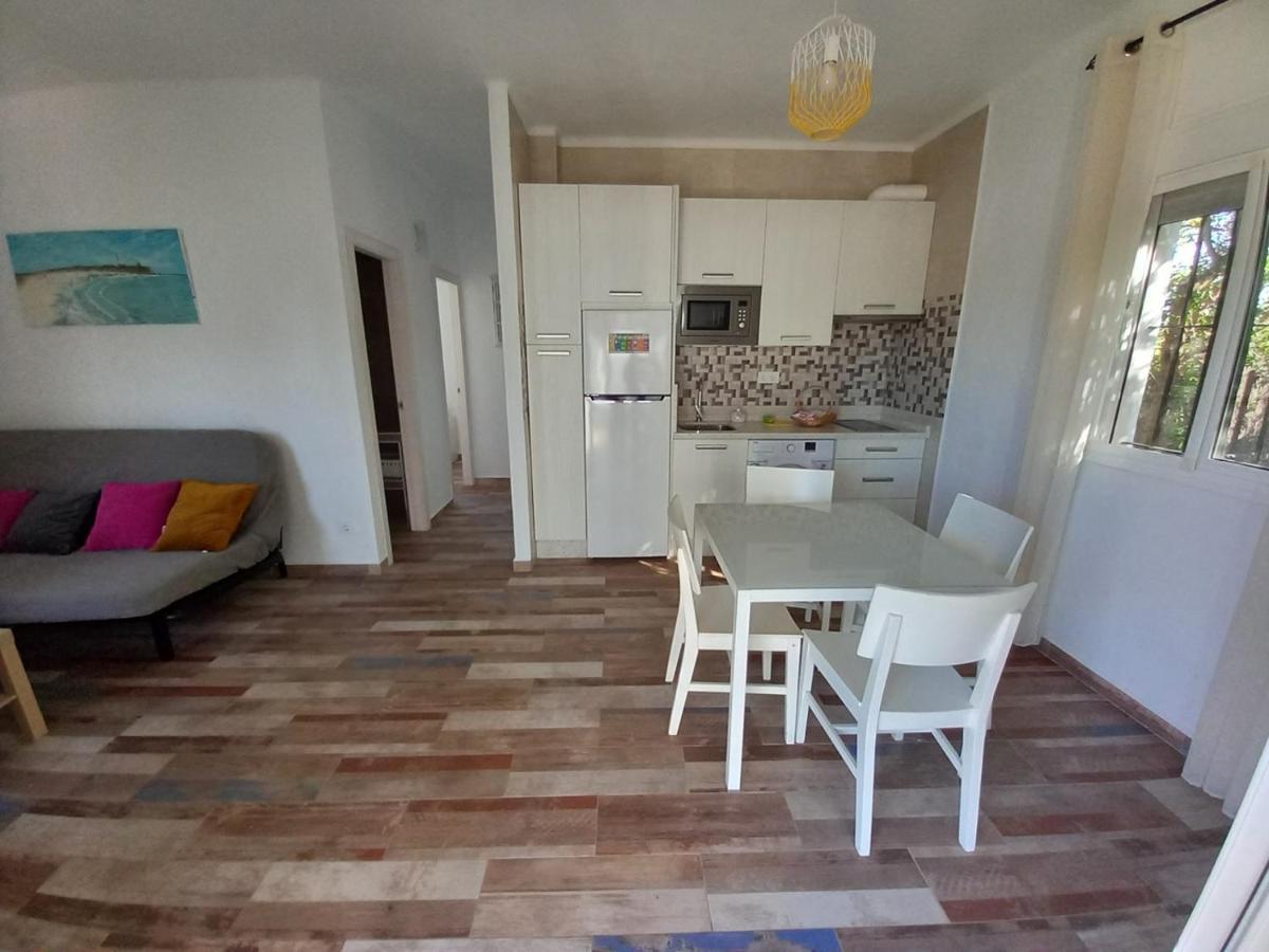 Apartamentos Cala Isabel Zahora Buitenkant foto